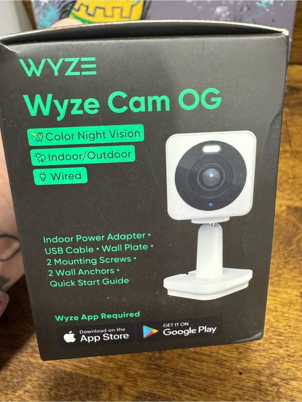 Wyze Wyze Cam OG Indoor/Outdoor Wired Security Camera - White & Black Box